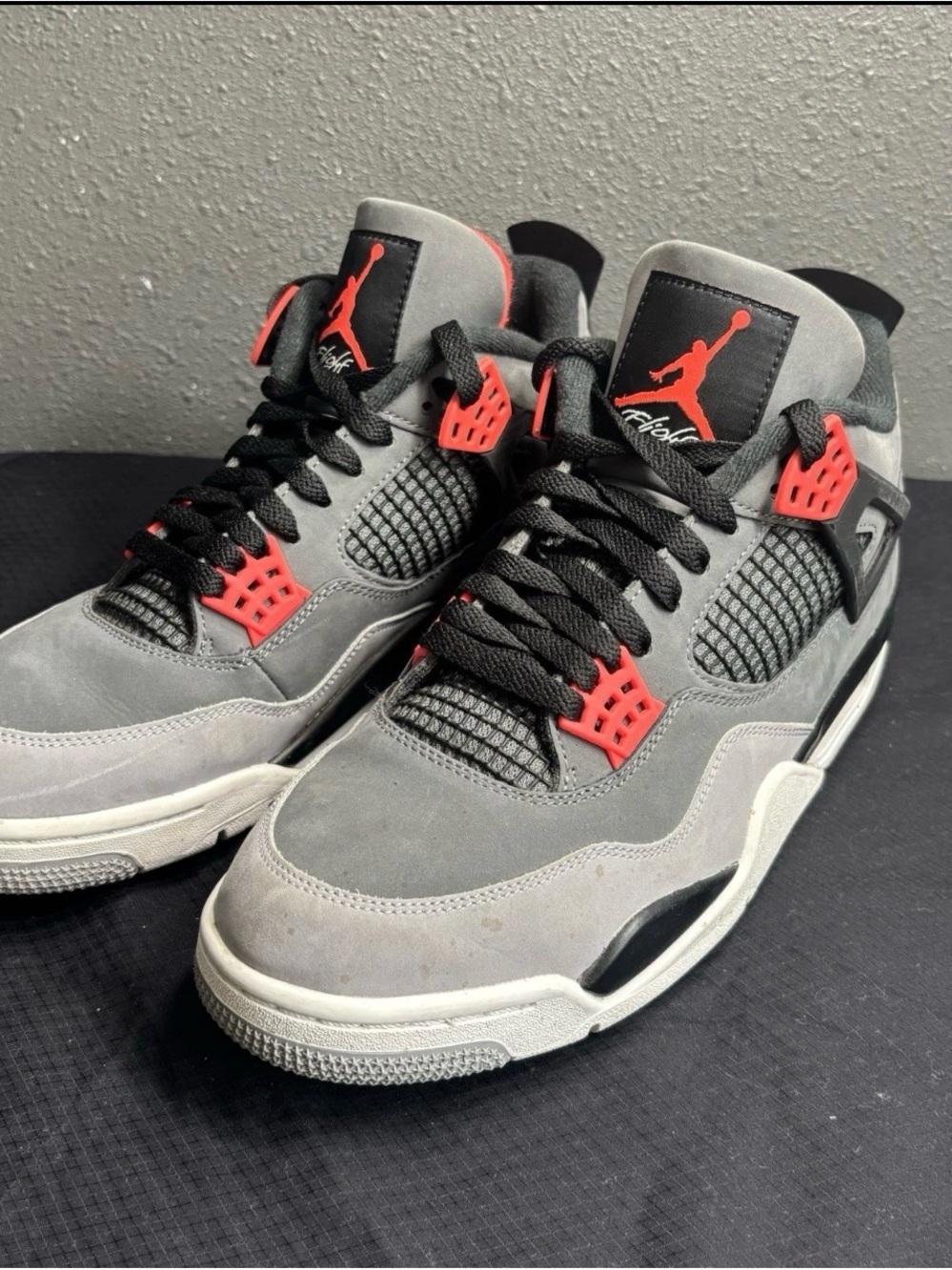 🔥Nike Air Jordan 4 Retro 10.5  Infrared/Smoke Grey